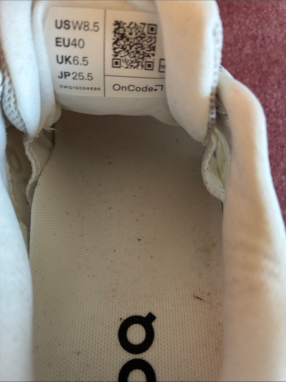 ON RUNNING Cloudrunner Performance Active Shoes - Picture 16 of 16